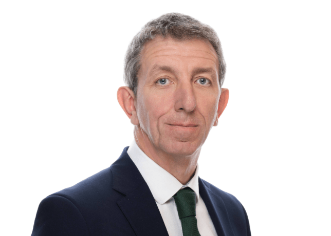Stephen Halloran Headshot